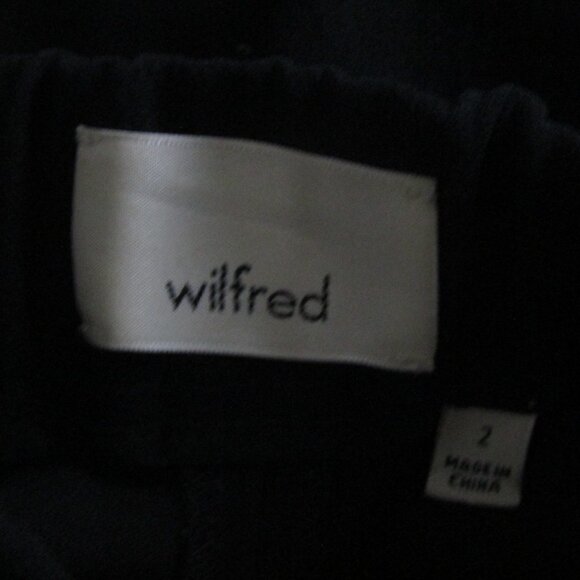 Aritzia Wilfred Pants 2 Black Pull On Tapered Leg Business Casual Work Capsule - Picture 9 of 10